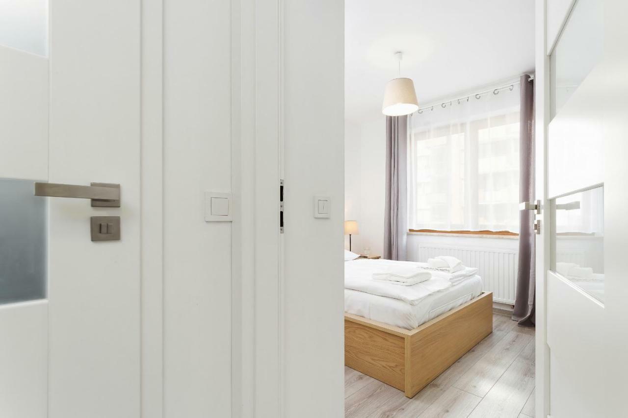 Apartments Claro II By Noclegi Renters Краков Экстерьер фото
